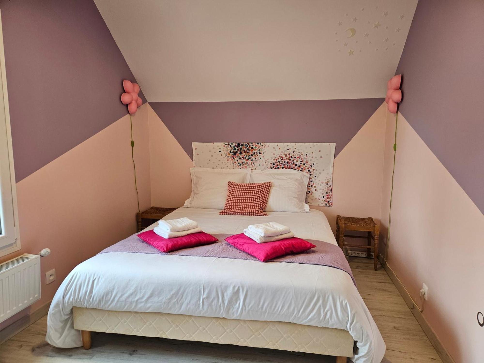 Comme A La Maison Couffy Extérieur photo